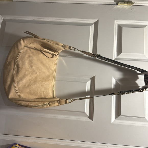 Anthropologie Luna Slouchy Crossbody Bag in Sand - Picture 6 of 6